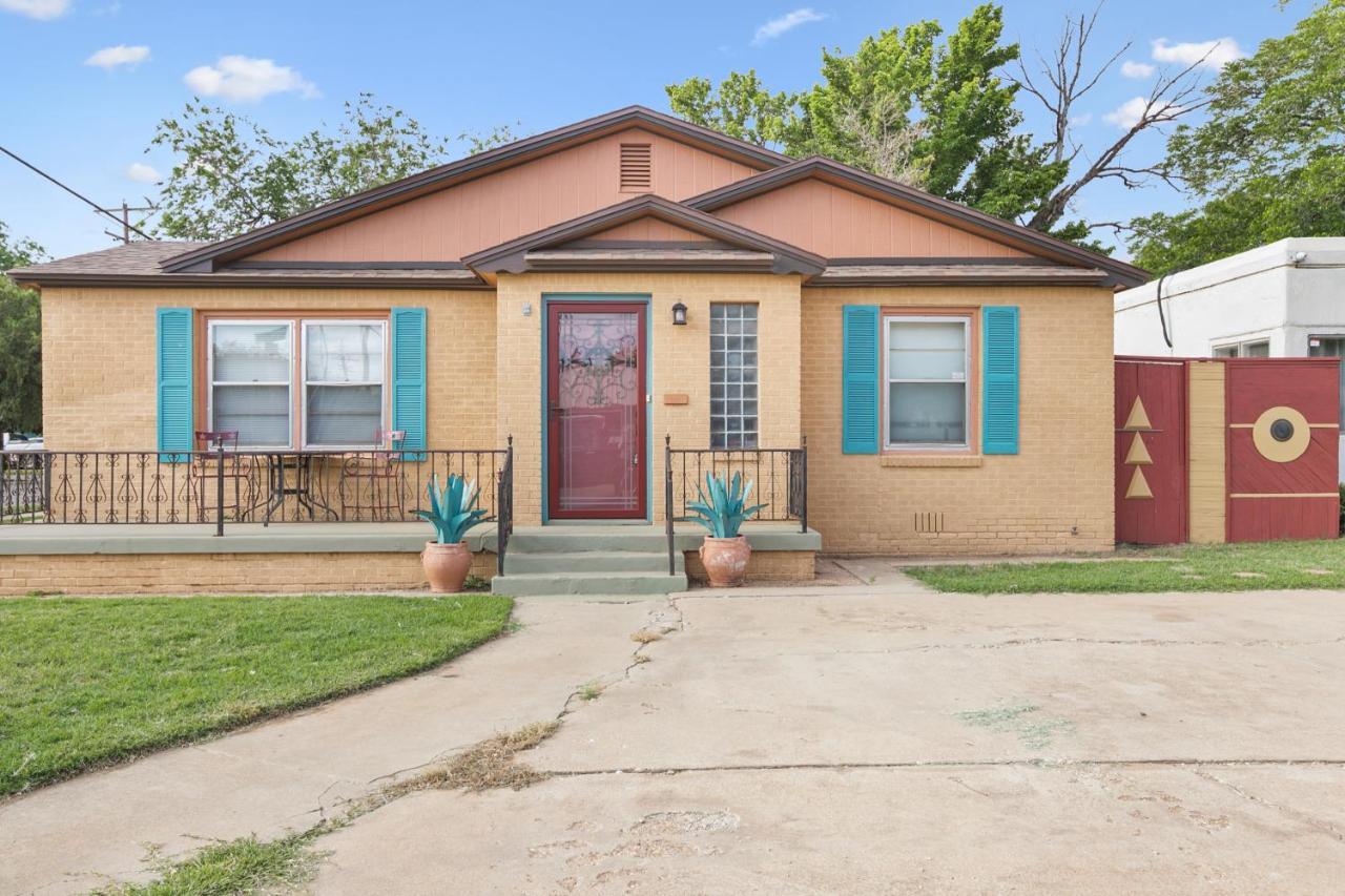 Luxury Oasis- 1 Bedroom Romantic Getaways Lubbock Exterior foto