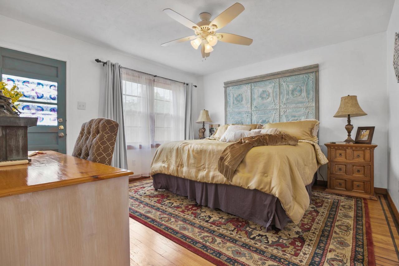 Luxury Oasis- 1 Bedroom Romantic Getaways Lubbock Exterior foto